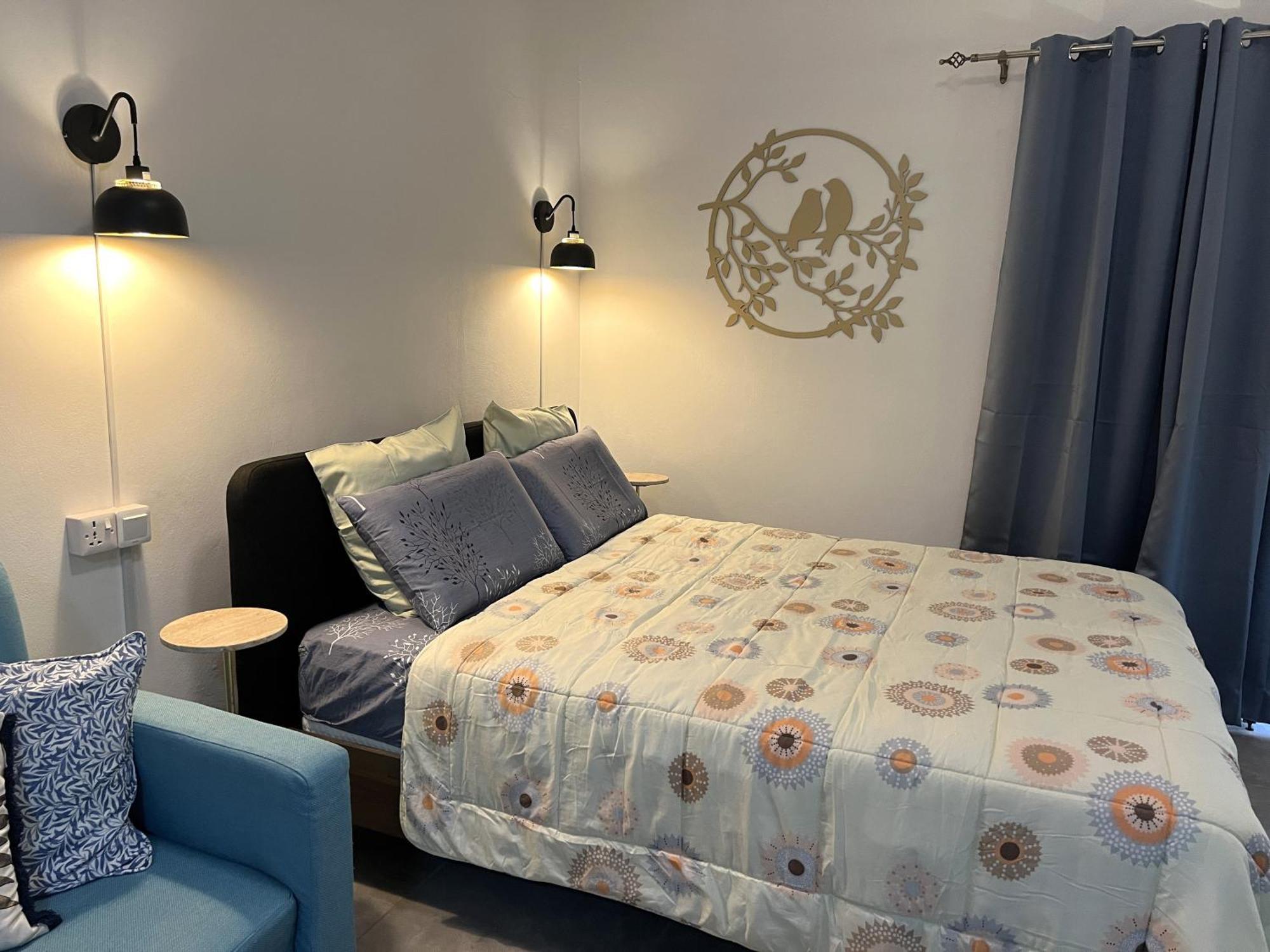 Newly Renovated Studio Apartment With Rooftop Pool, Few Steps To The Beach Flic en Flac Exterior photo